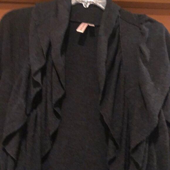 Sweet Pea by Staci Frati cardigan - Picture 3 of 6